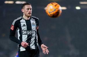 天空体育：利兹联1200万英镑求购朗斯塔夫再次被拒，考虑其他目标